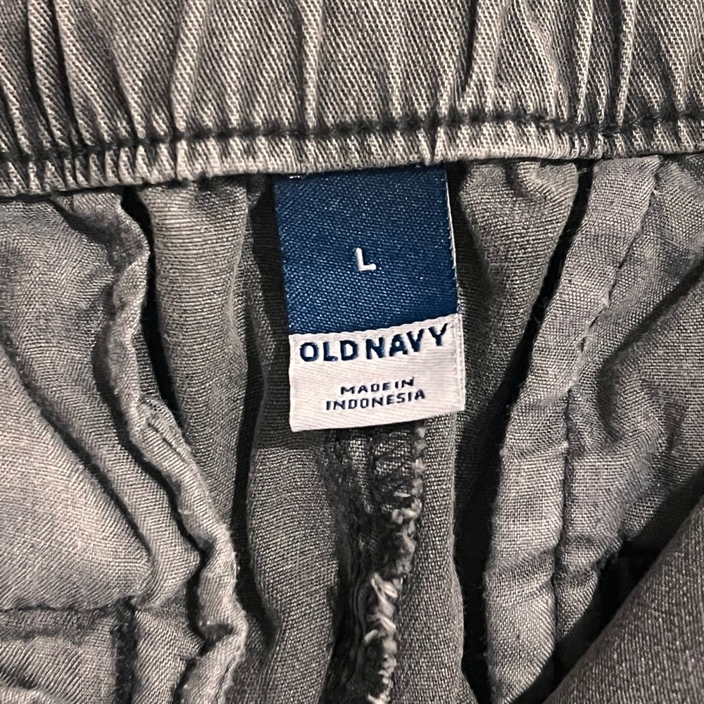 Classic Men's Chinos in Olive and Slate - Picture 5 of 5